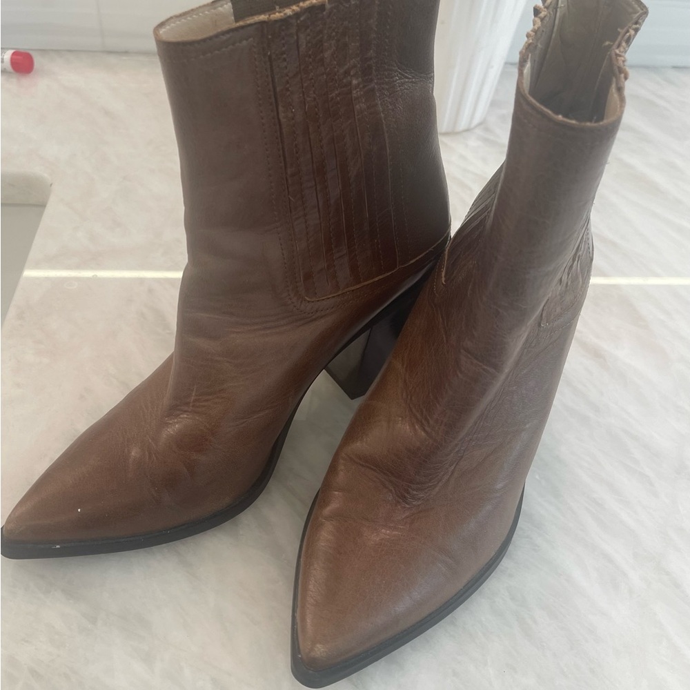 Zara Brown Leather Pointed Toe Ankle Boots